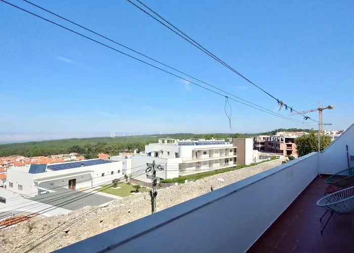 North شقة نازاريه